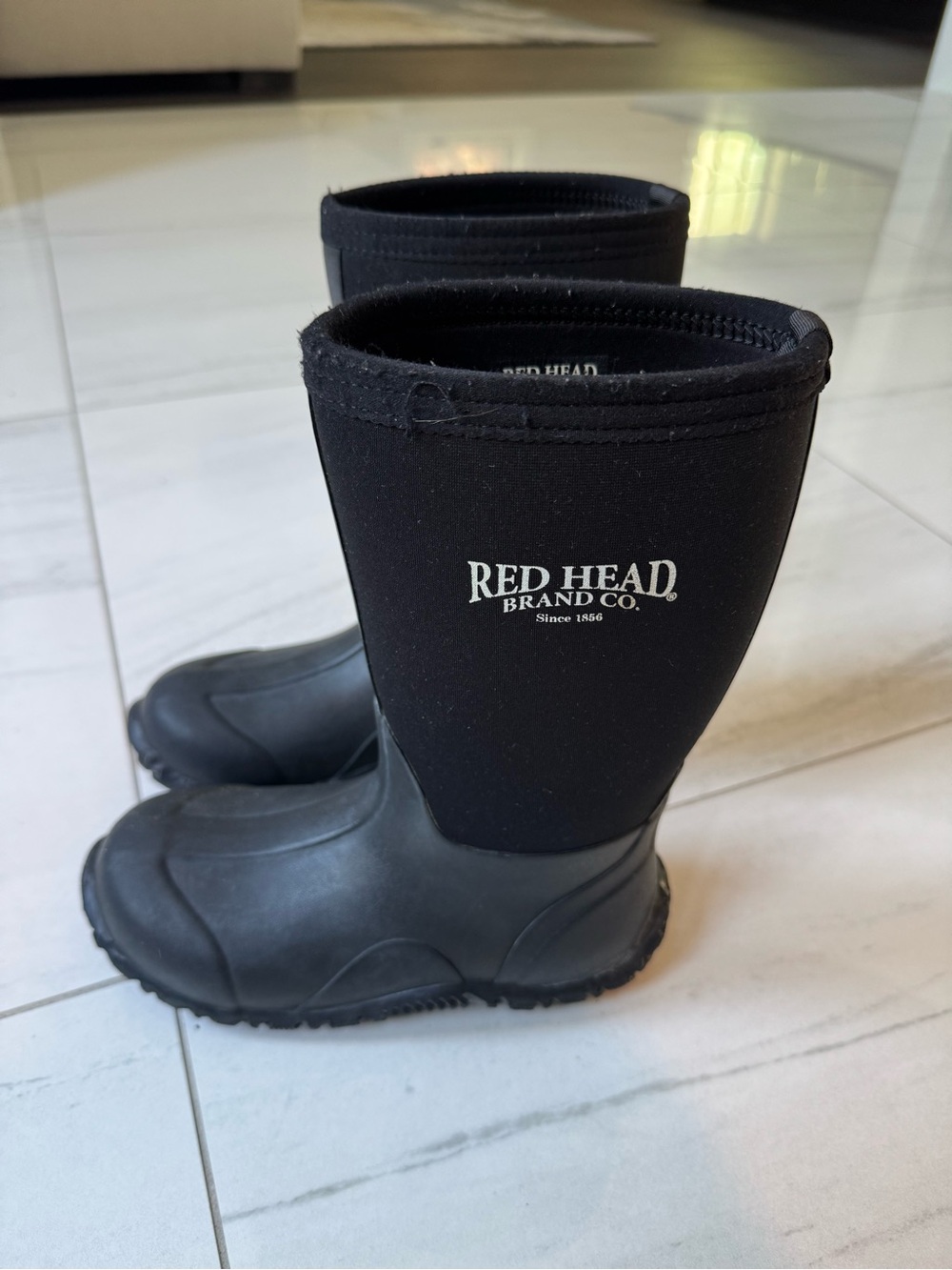 RedHead Black Neoprene Waterproof Pull-On Boots